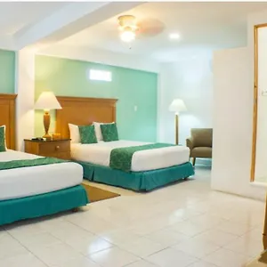 hotel-central-station-tulum.quintano-roohotels.com/